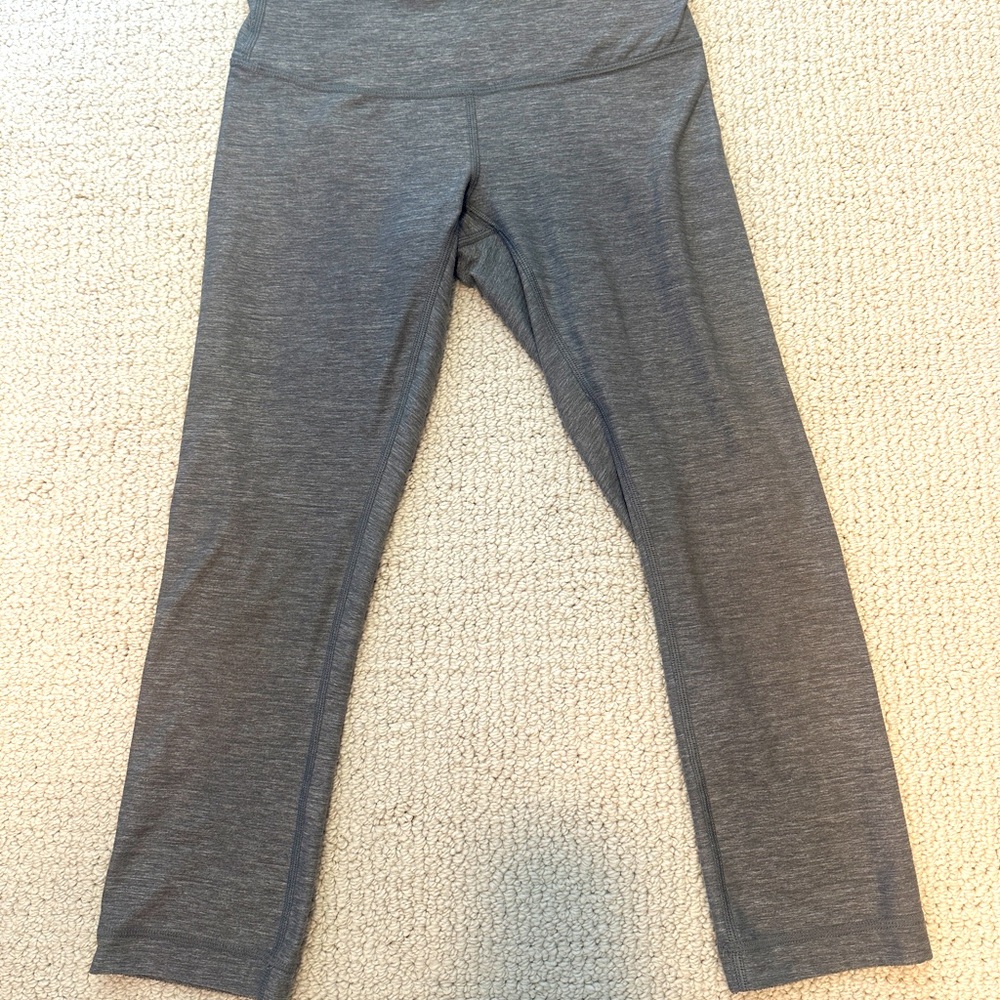 Cropped Lululemon, size 4